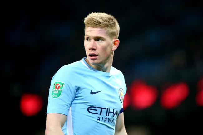 阿森纳稳住榜首期待延续奇迹（阿森纳继续领跑 盼再写传奇）