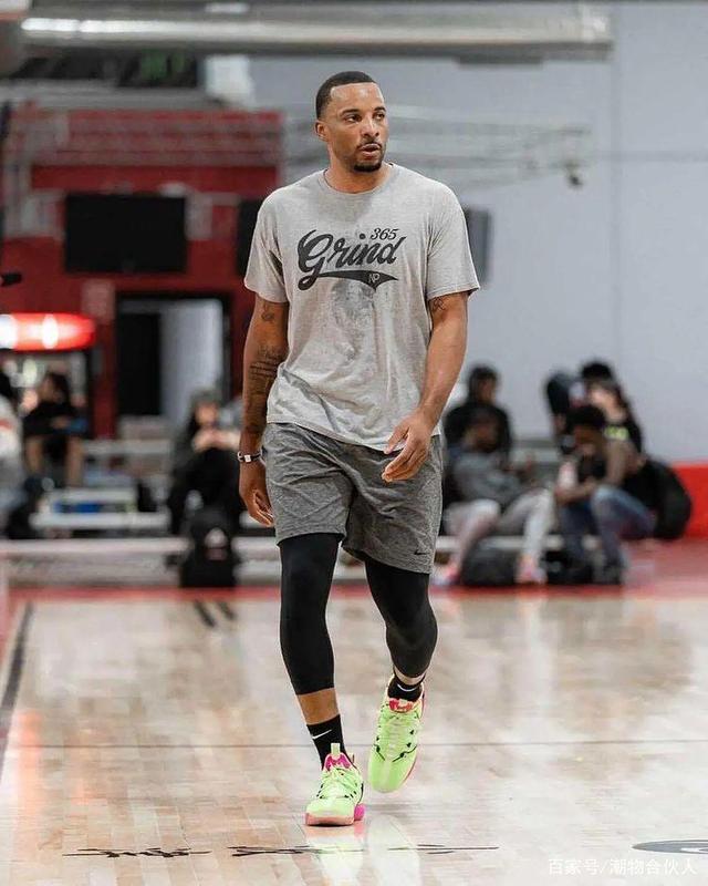 尤尔曼德：我们踢得非常好；弗莱肯的扑救改变了比赛局势（尤尔曼德：我们表现出色，弗莱肯的神扑扭转了战局）