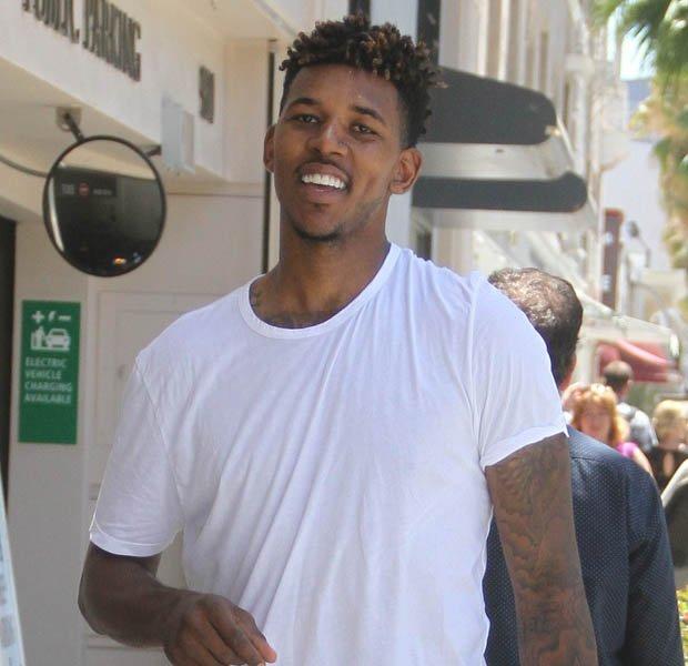 意媒：尤文冬窗很难签下贝尔纳韦，其3千万身价是主要障碍（意媒：尤文冬窗追贝尔纳韦受阻，3000万要价成最大难题）