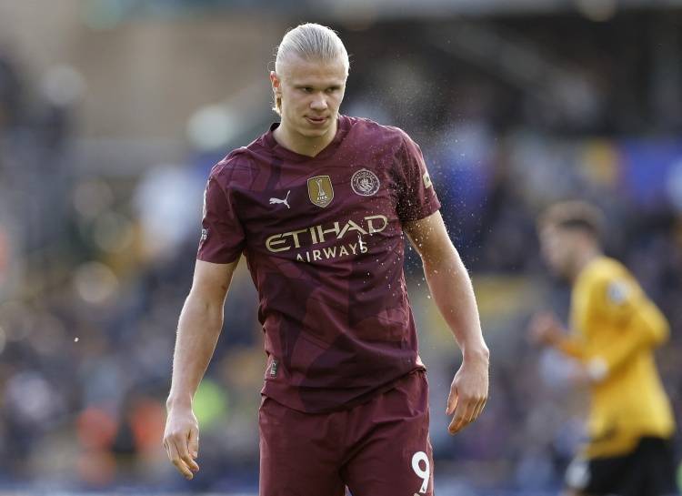 中超冠军数排行：海港4次夺冠并列第二，广州恒大8冠遥遥领先（中超夺冠次数榜：广州恒大8冠领跑，海港4冠并列第二）