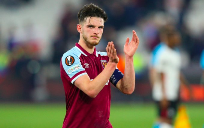 贝拉达：曼联的引援部门正在全力以赴地工作；新援适应得不错（贝拉达：曼联引援团队全速推进工作，新援融入情况良好）