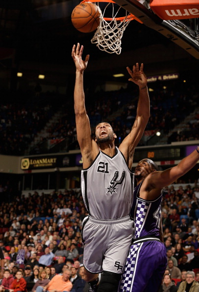 世预赛单场进3球，若昂-内维斯职业生涯第二次上演帽子戏法（世预赛若昂-内维斯独中三元，生涯第二次完成帽子戏法）