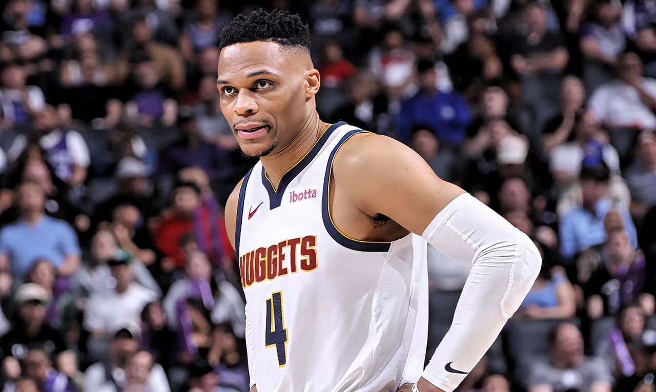 梅西：布斯克茨和阿尔巴能以这样的方式退役非常美好（梅西：布斯克茨、阿尔巴能以这种方式退役，令人欣慰）