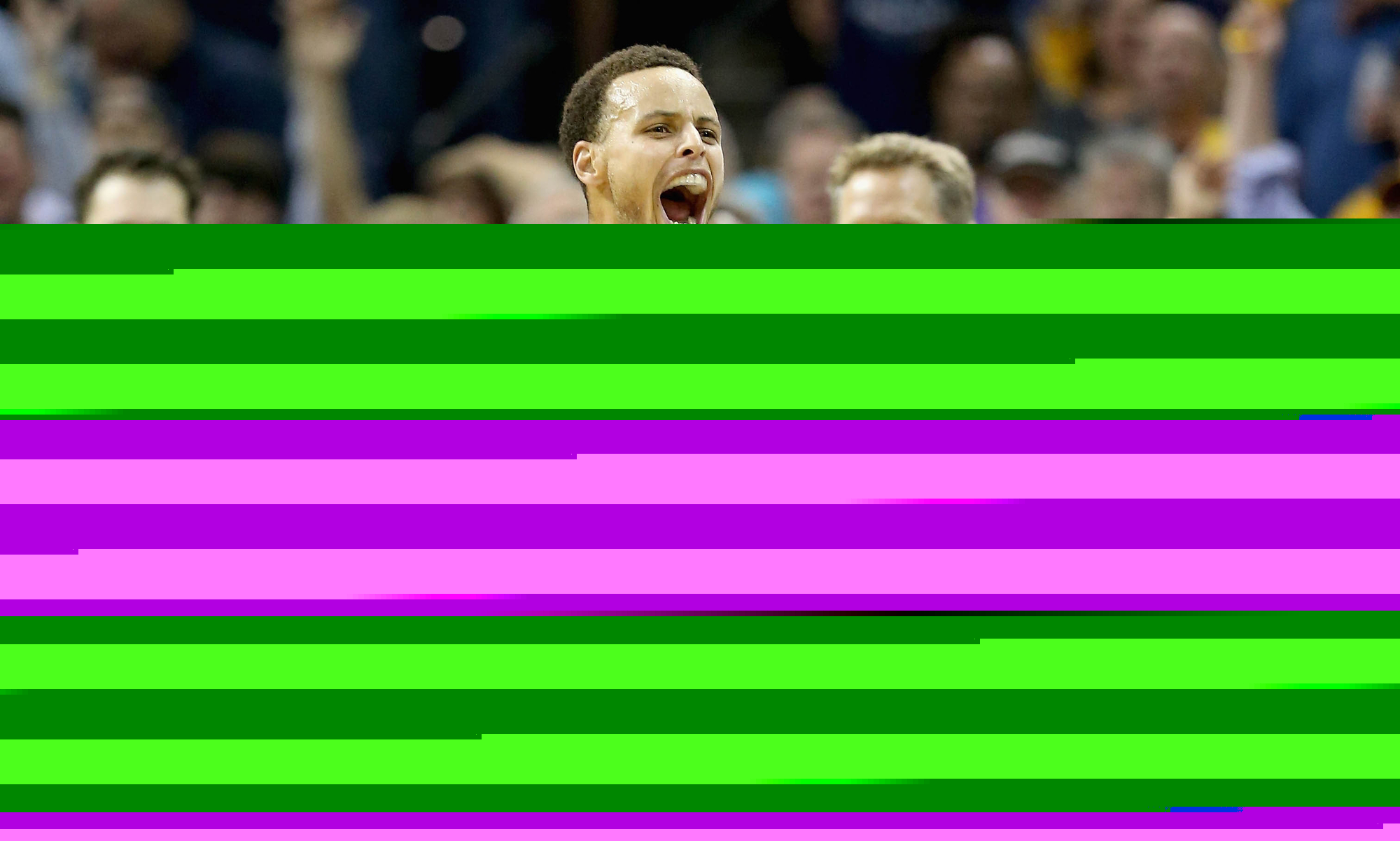 篮球勇士球星连中五记三分引全场欢呼（勇士球星连续命中五个三分引爆全场欢呼）